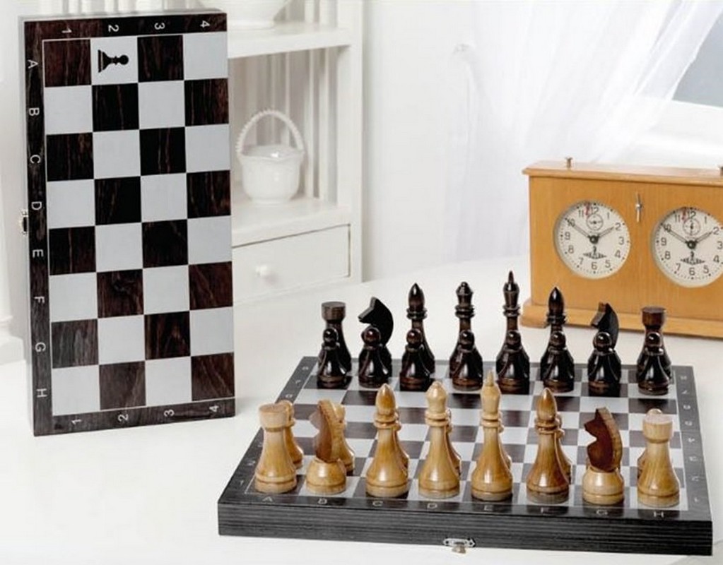 Шахматы гроссмейстерские деревянные с черной доской, рисунок серебро 182-18 1023_800